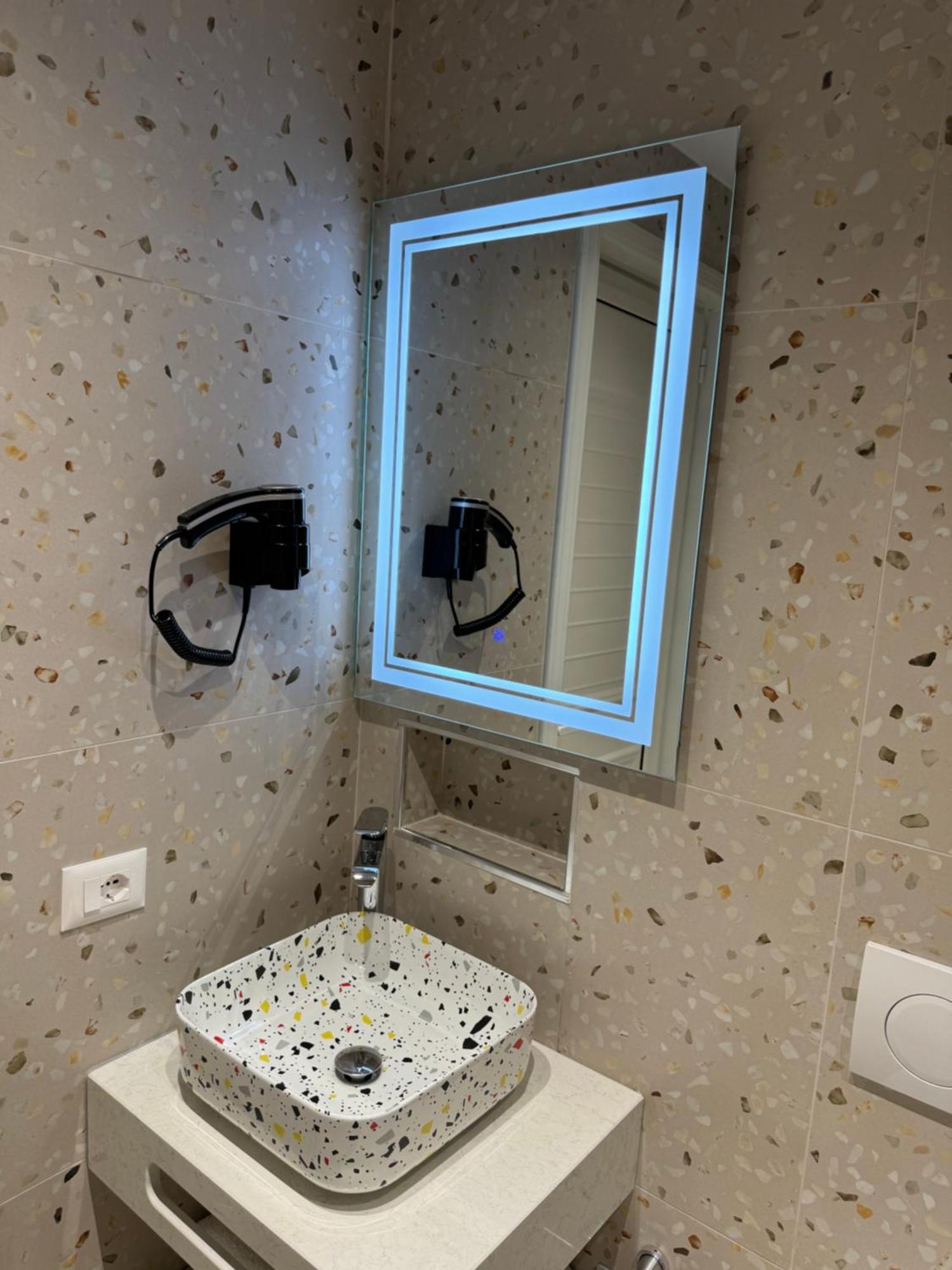 Hotel Vila Dedej Дуррес Экстерьер фото
