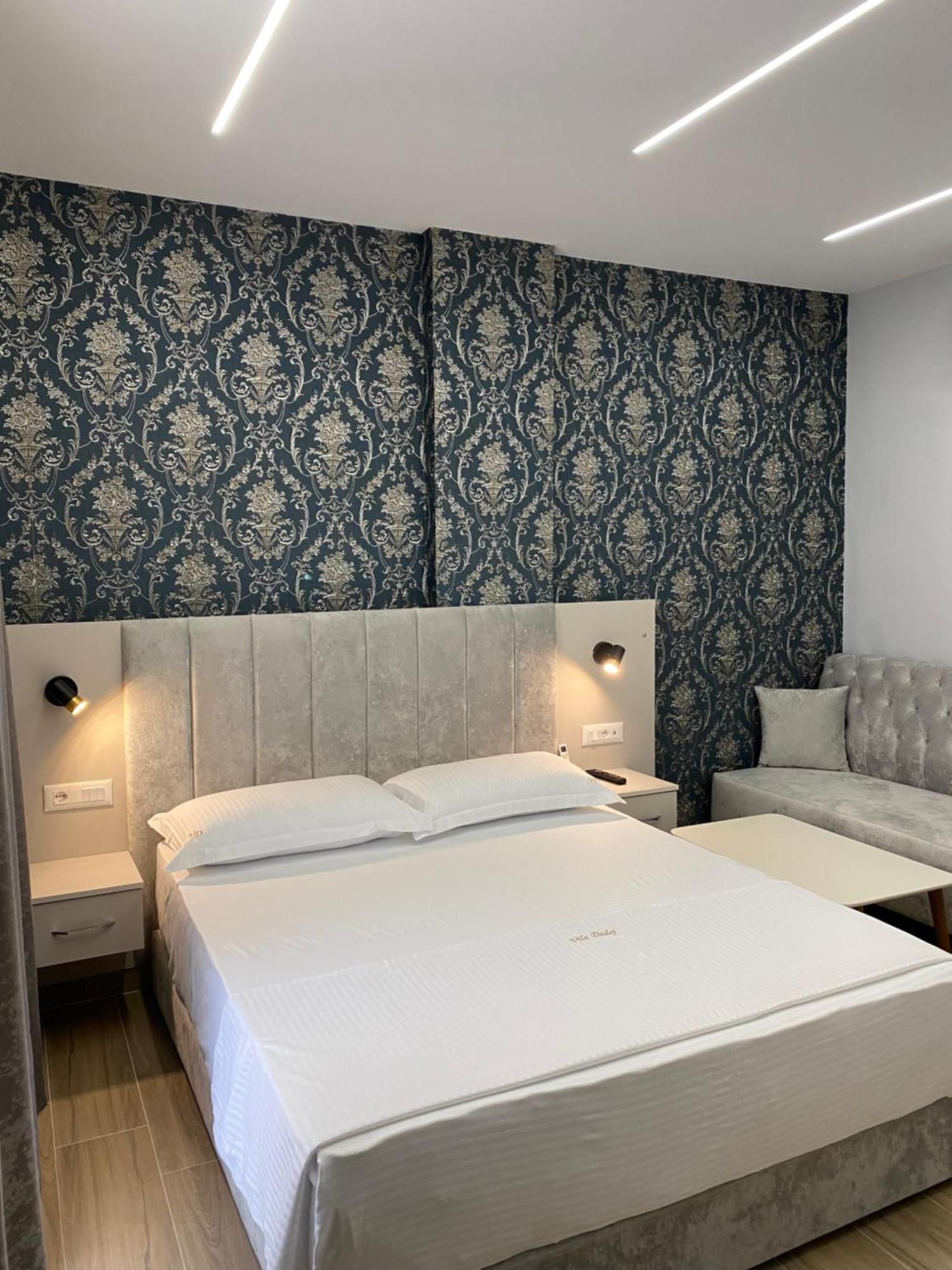 Hotel Vila Dedej Дуррес Экстерьер фото