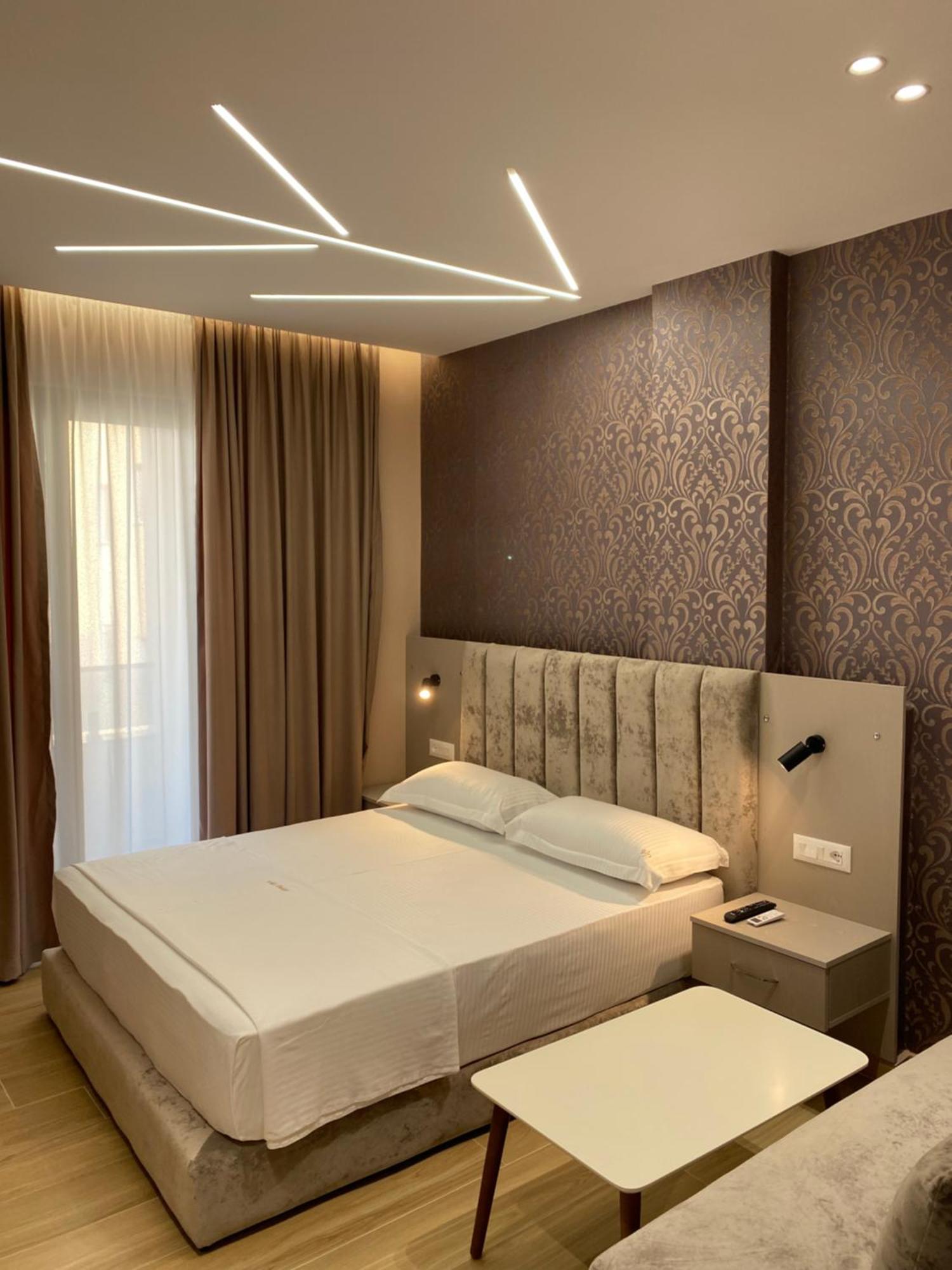 Hotel Vila Dedej Дуррес Экстерьер фото